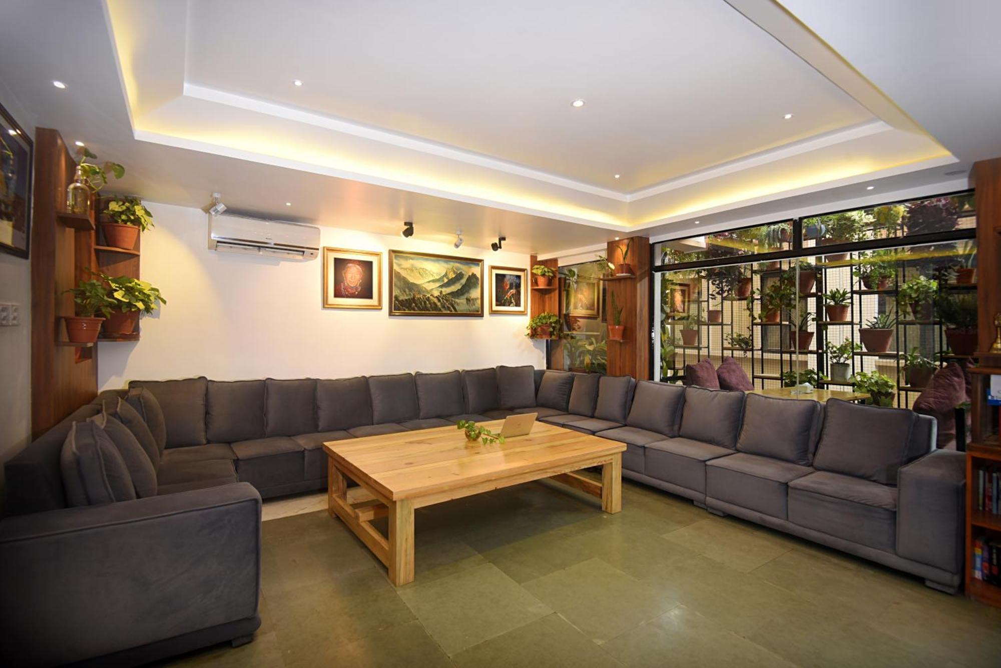 Hotel Mums Home Kathmandu Bagian luar foto