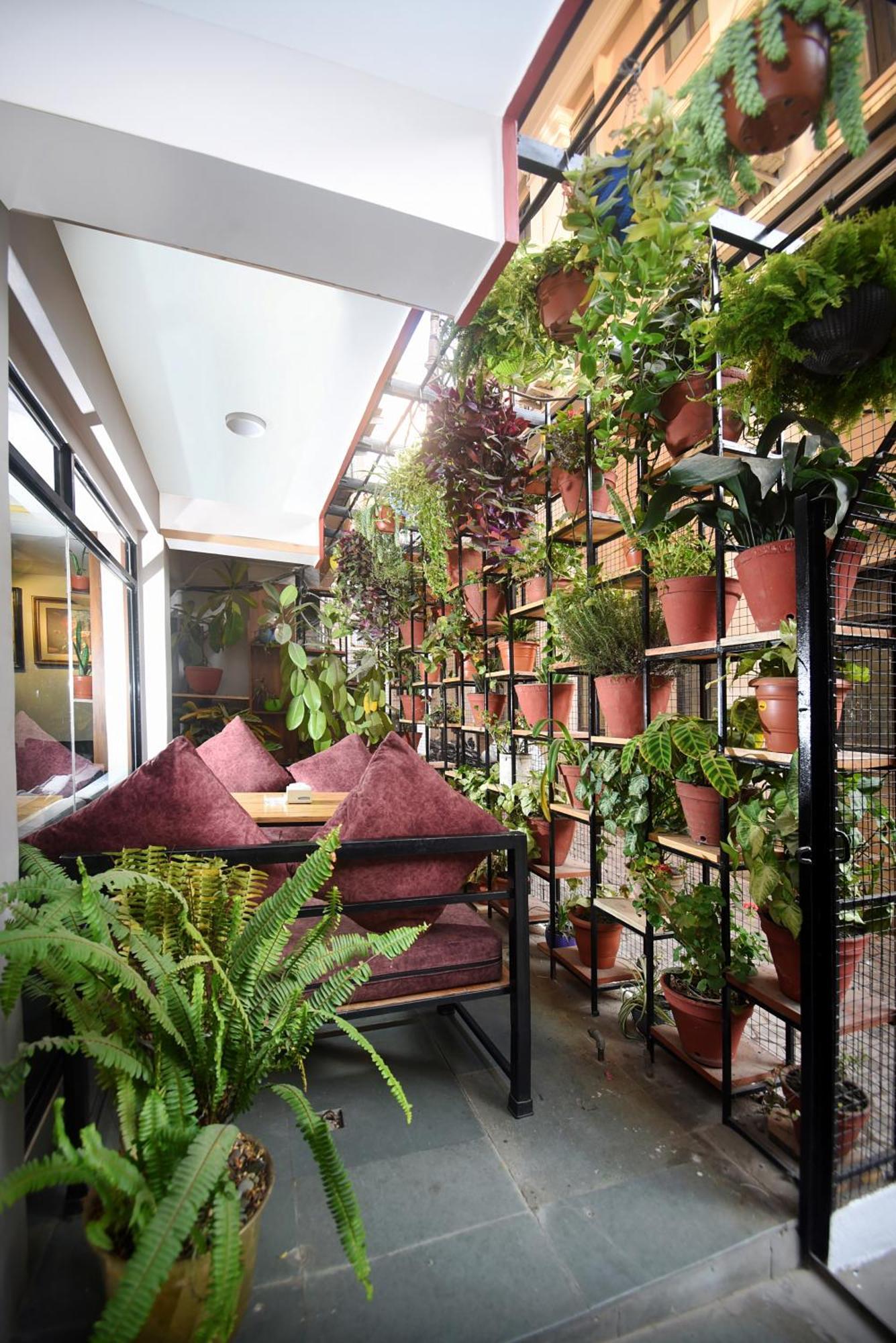Hotel Mums Home Kathmandu Bagian luar foto