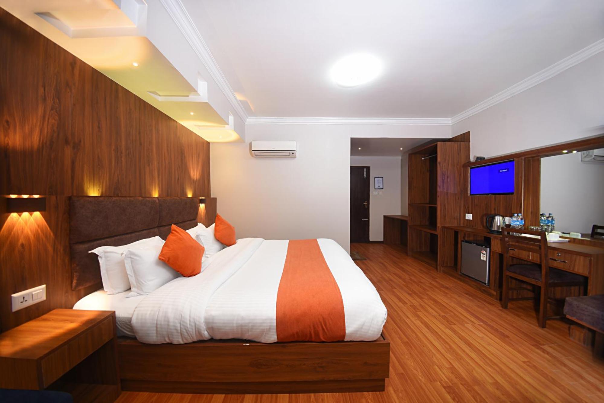 Hotel Mums Home Kathmandu Bagian luar foto