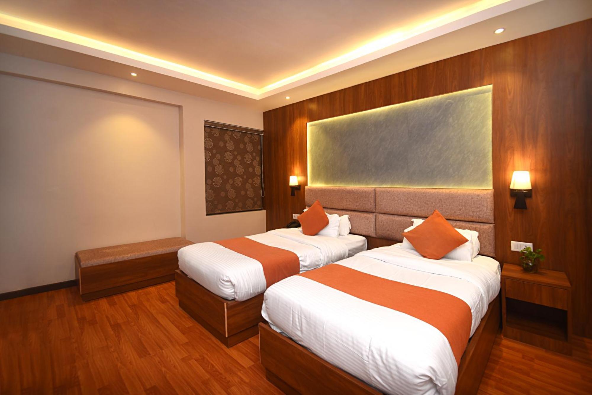 Hotel Mums Home Kathmandu Bagian luar foto