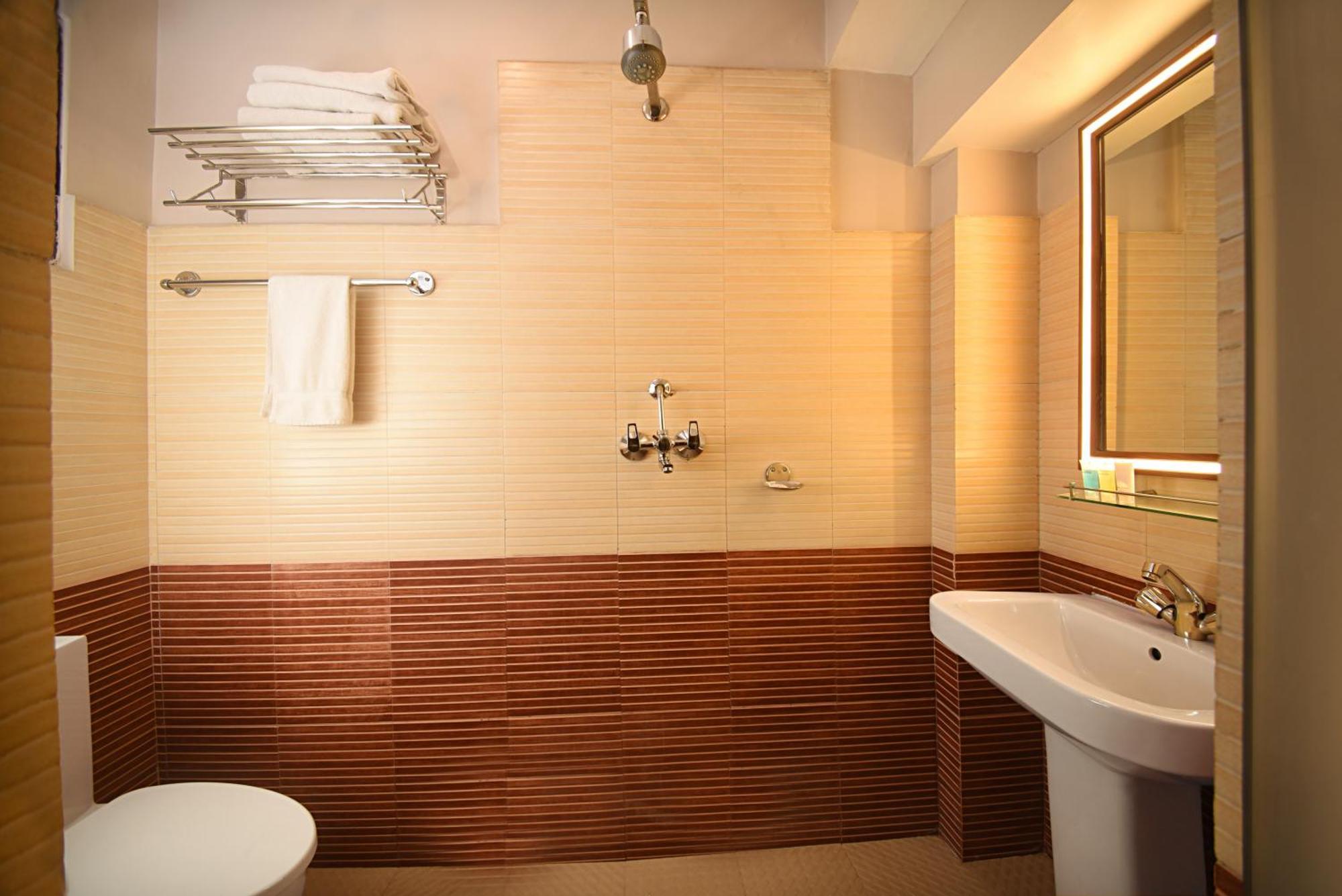 Hotel Mums Home Kathmandu Bagian luar foto