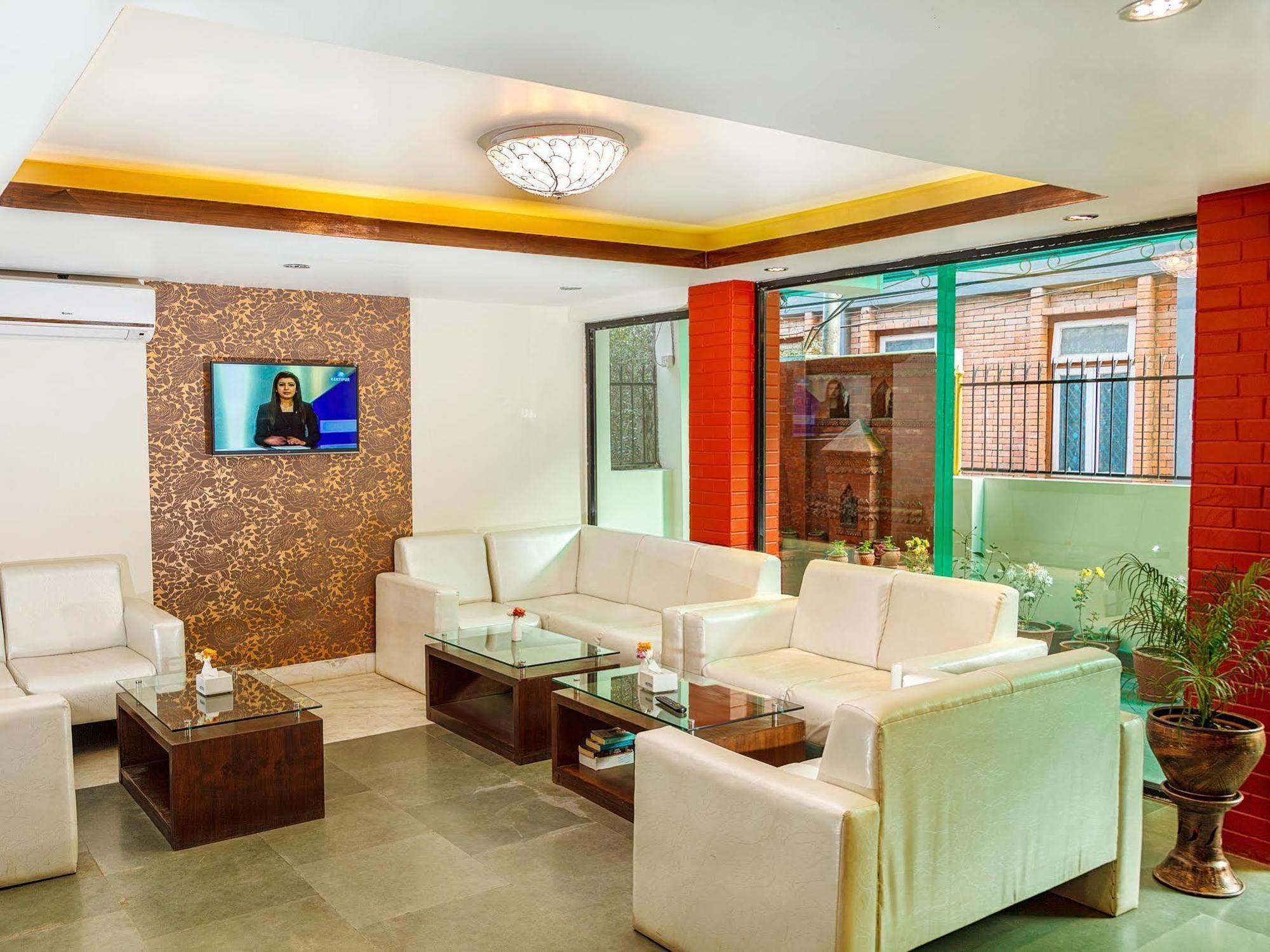 Hotel Mums Home Kathmandu Bagian luar foto
