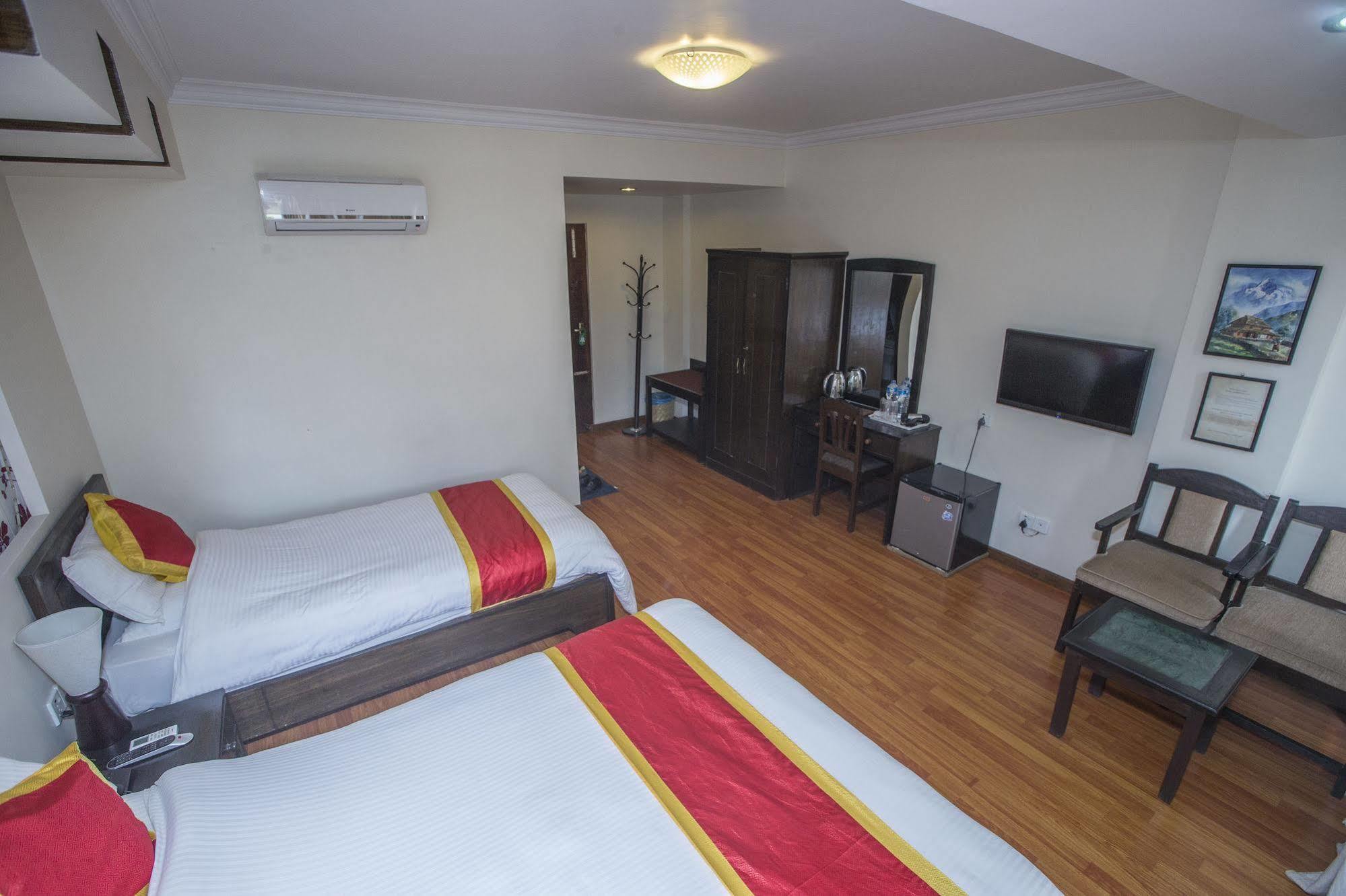 Hotel Mums Home Kathmandu Bagian luar foto