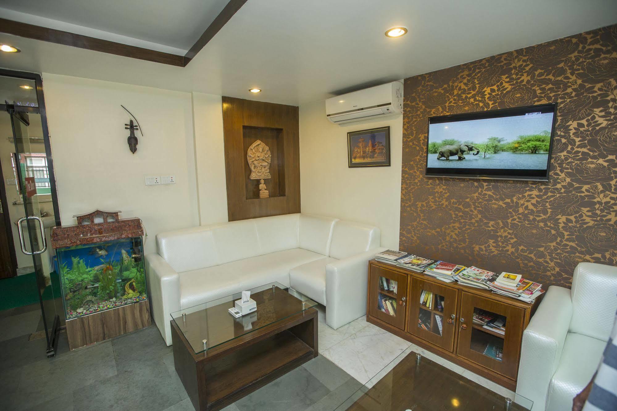 Hotel Mums Home Kathmandu Bagian luar foto