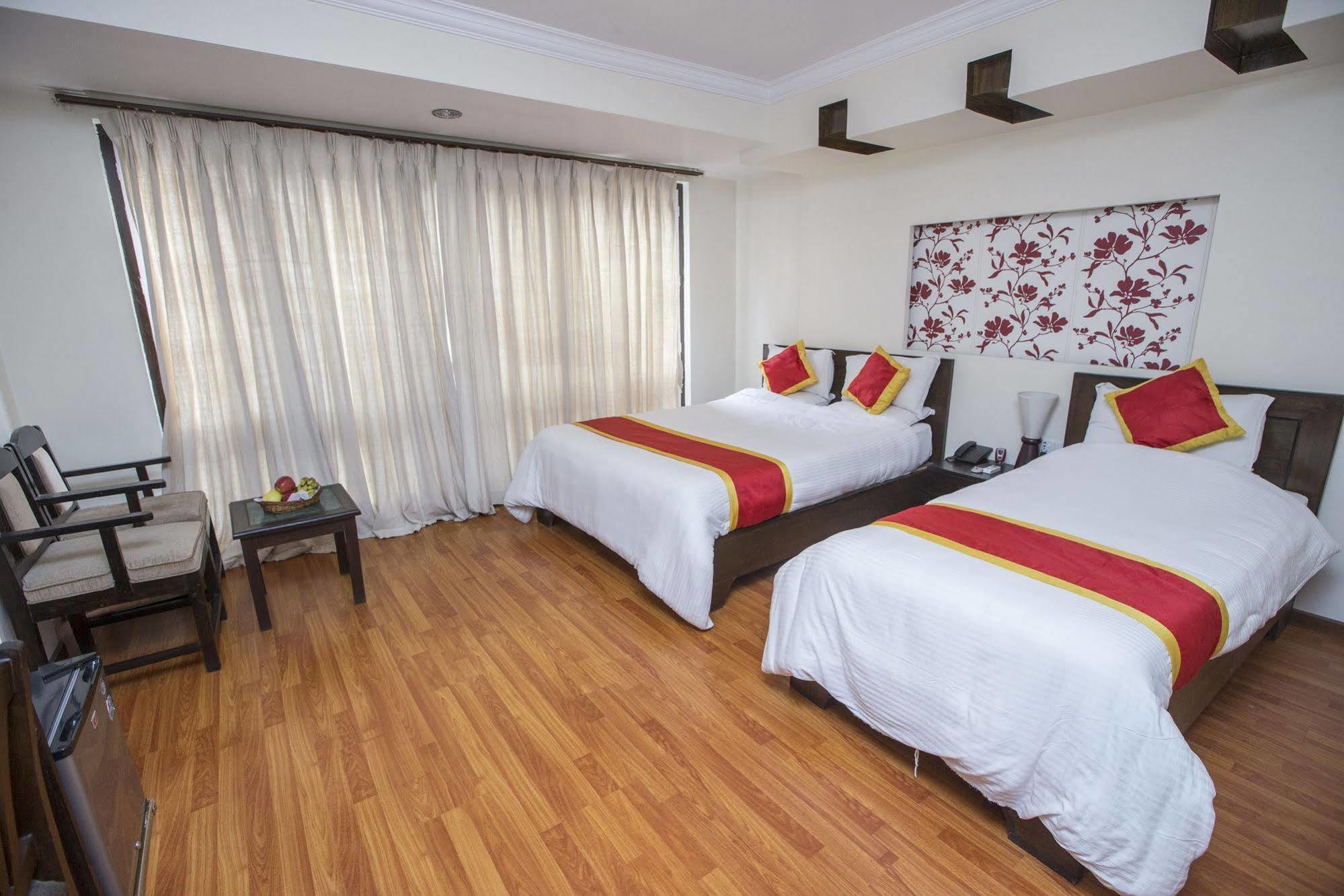 Hotel Mums Home Kathmandu Bagian luar foto